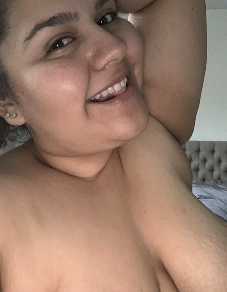 karlaxxxlane エロティックモデル 写真