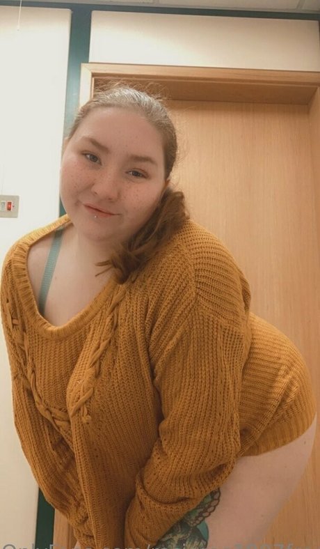 rosieblossomfree 無料女優 画像