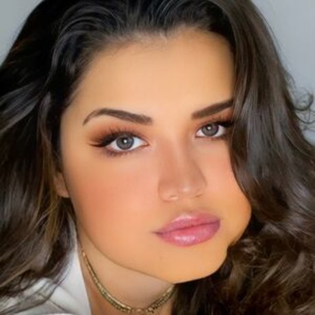 laila gomez HDモデル 画像