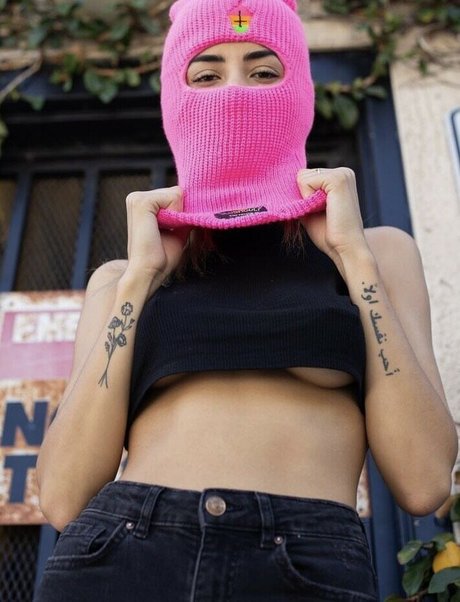 dela roo アートモデル 画像