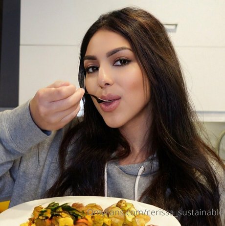 OnlyFansを無効にしました ポルノ 画像