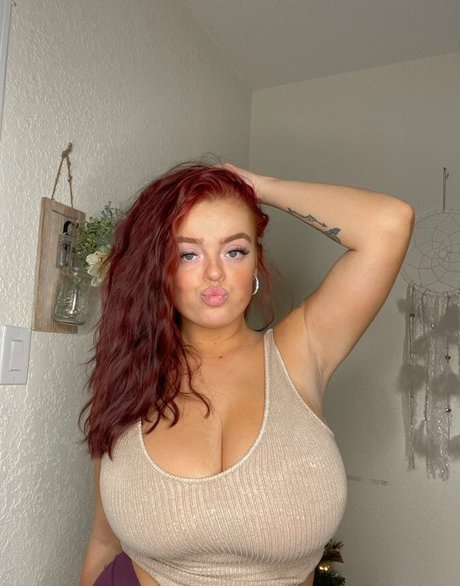 playwithtayyy 最高のモデル ギャラリー