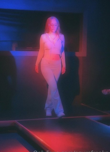 azurefreaks ポルノスター 独占 画像