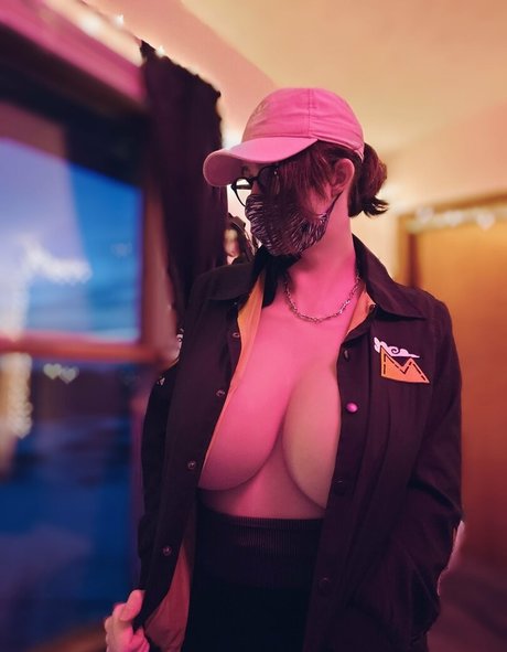 kaydeguts ヌードスター 画像