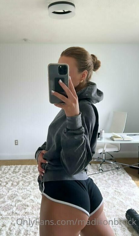 madisonbrock profile image