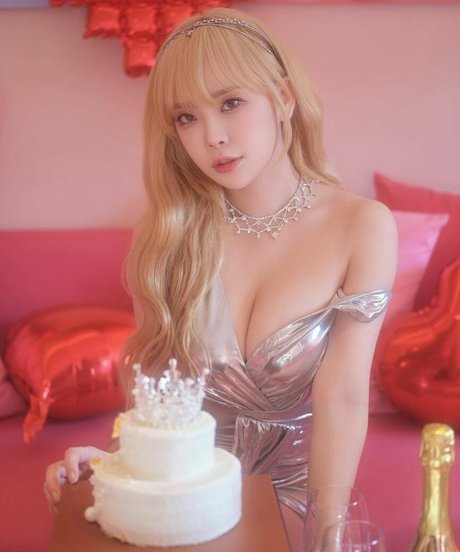 ブルネットの看護師OnlyFans アダルト 画像