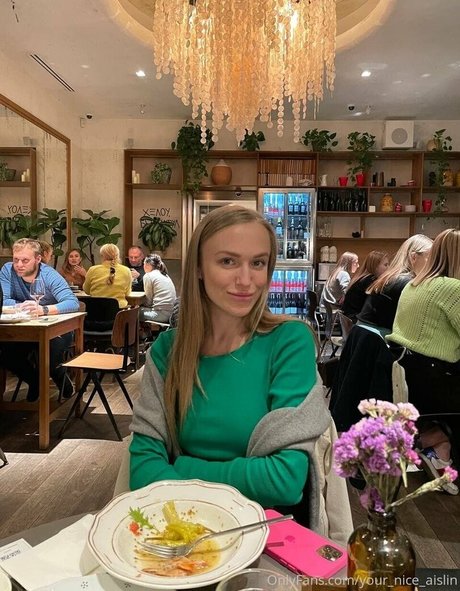 your nice aislin トップモデル アーカイブ