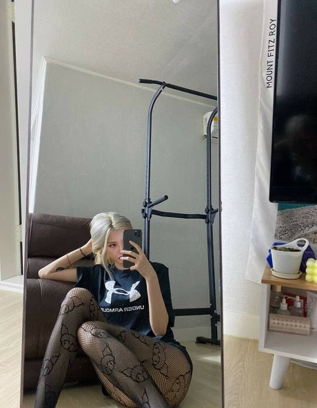 satanmate ポルノスター 写真