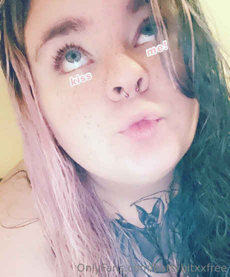 レズビアン ストラップオン OnlyFans アートxxx 写真