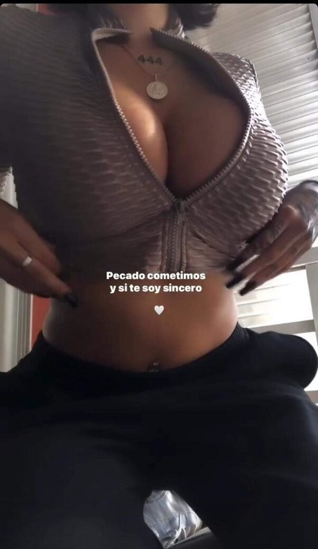 そばかすOnlyFans ポルノ ギャラリー