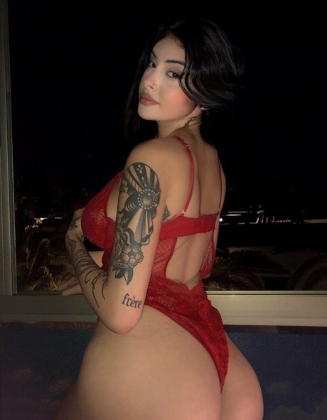 裸のトゥインクOnlyFans 美しいポルノ 写真