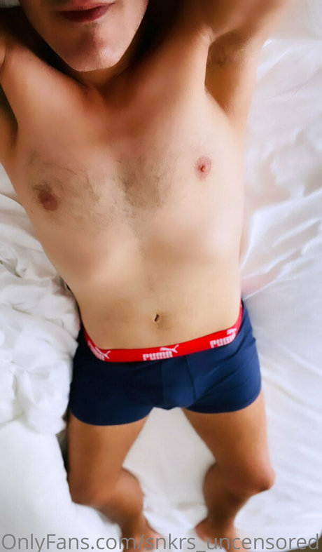 snkrs uncensored アダルト女優 写真