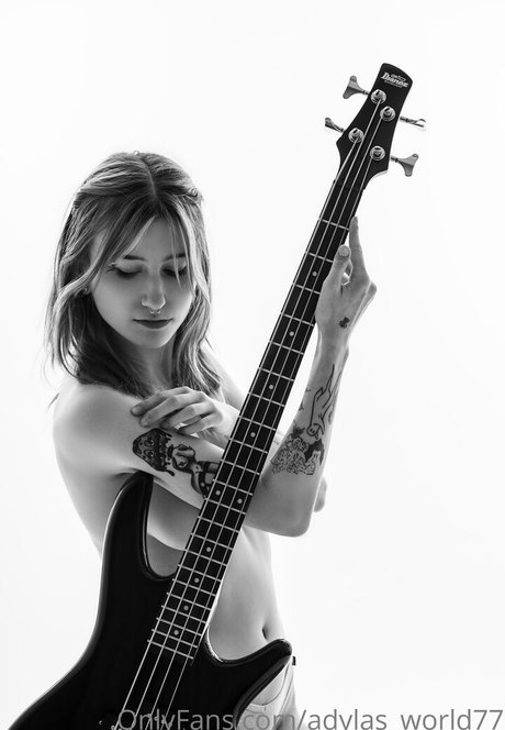 シーンオンリーファン 無料セックス 写真