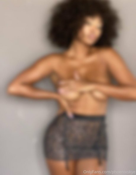 phoenixskye セクシーなポルノスター 写真