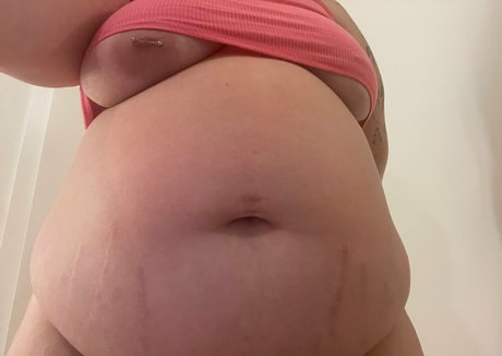 ゴスアジアンOnlyFans アートポルノ 写真