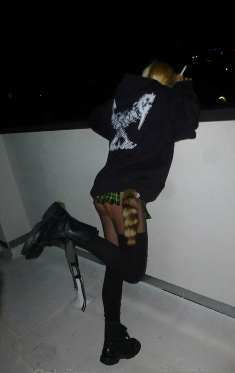 射精 OnlyFans ホット裸 写真