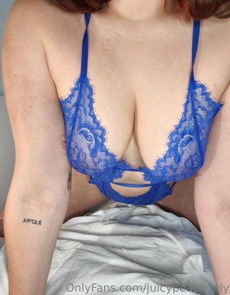 juicypeachonly ポルノ女優 画像