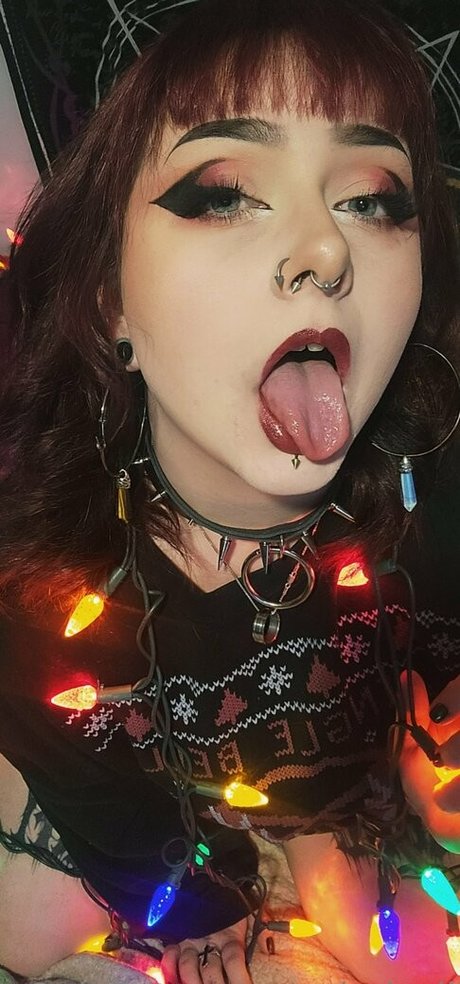 wthel eli 無料女優 写真