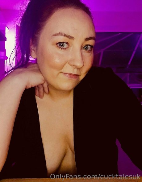 ルビーオンリーファン 裸 写真