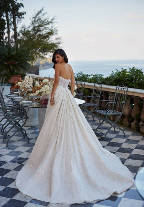 濃厚なラテン系熟女OnlyFans ポルノ 写真