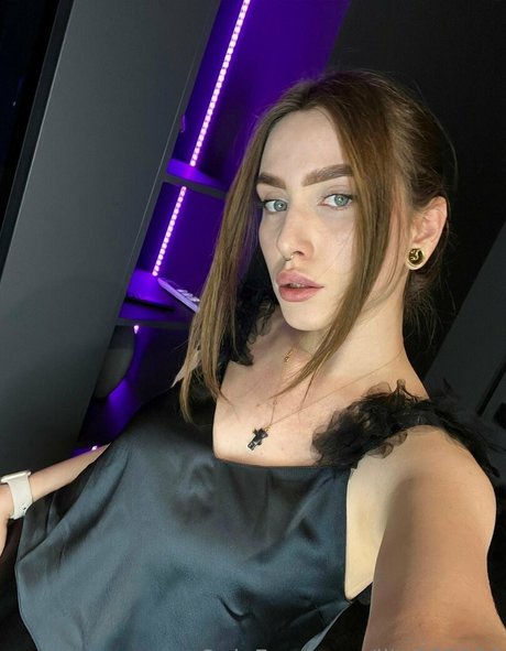 ティーンシーメールOnlyFans 無料セックス 画像