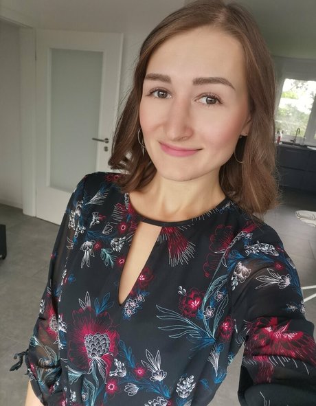 brunnette3 ポルノスター HD アーカイブ