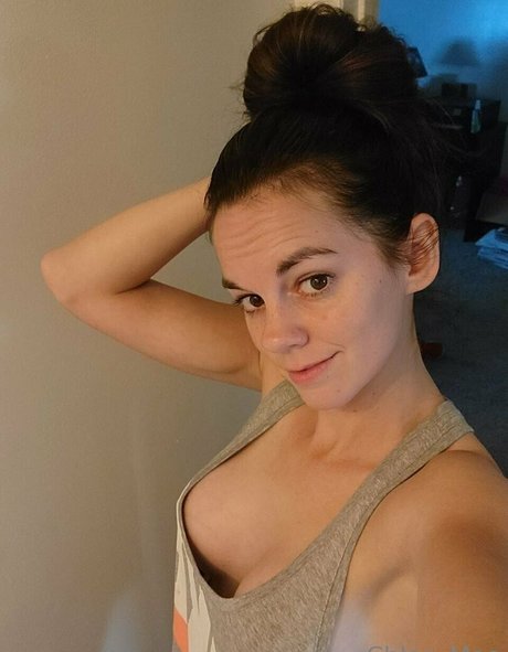 アマチュアペッギングOnlyFans アートヌード 写真