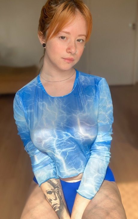 E vocesatanas ヌードモデル ギャラリー