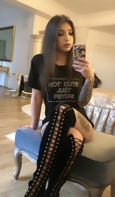 母娘オンリーファン ホットセックス 写真