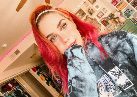 imthestarkfree アダルトモデル 写真