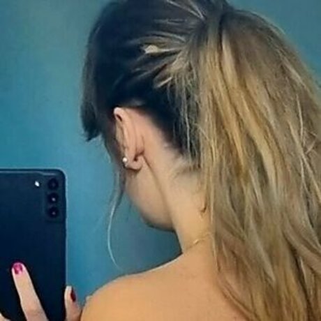 ゲイのラフなOnlyFans ホット 画像