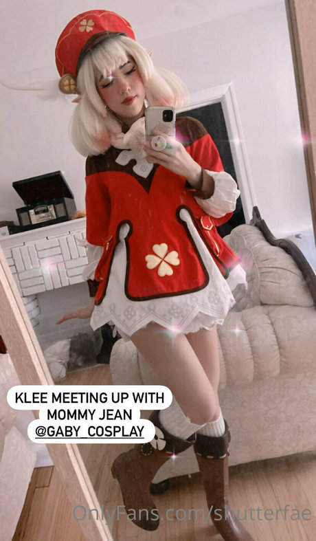 トップレスビーチOnlyFans 裸 画像