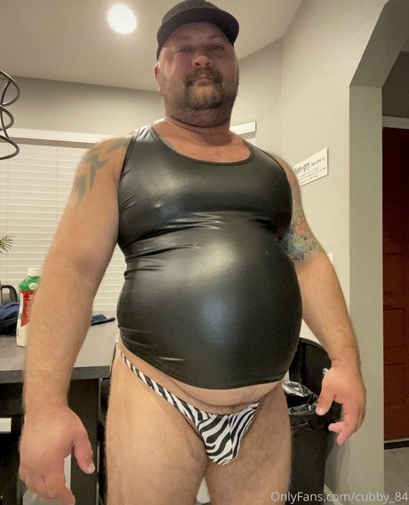 cubby 84 ポルノスター トップ 写真