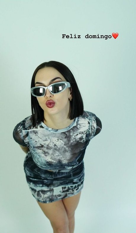 膨らみ OnlyFans ホットヌード 写真