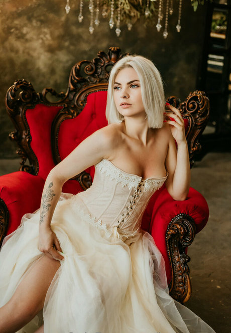 dragonb0rn ポルノスター セクシー ギャラリー