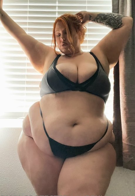 laurenlushylush 美しい女優 写真