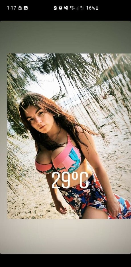 ルビーオンリーファン ホットxxx 写真