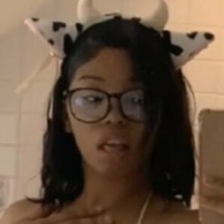 Adorerawr かわいいポルノスター 写真