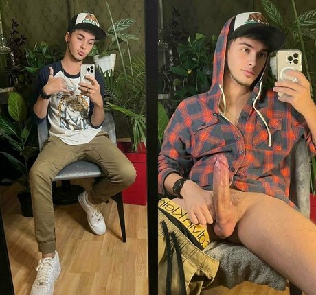 coreytaylorvip アートモデル 写真