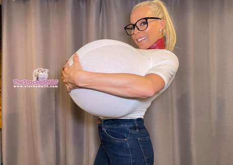 BBW 教師 OnlyFans ポルノグラフィック 写真