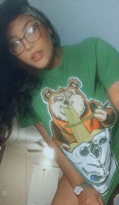 Jaki Senpai ヌードスター 写真