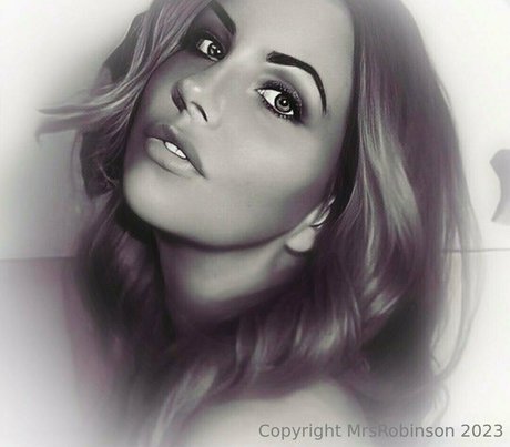 Mrsrobinsonxo アダルトモデル アーカイブ