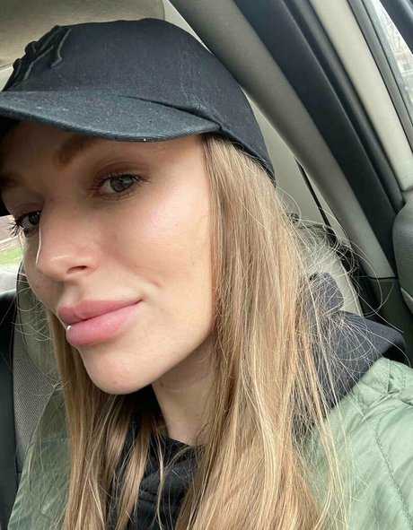 aislinxxxmodel スター ヌード ギャラリー