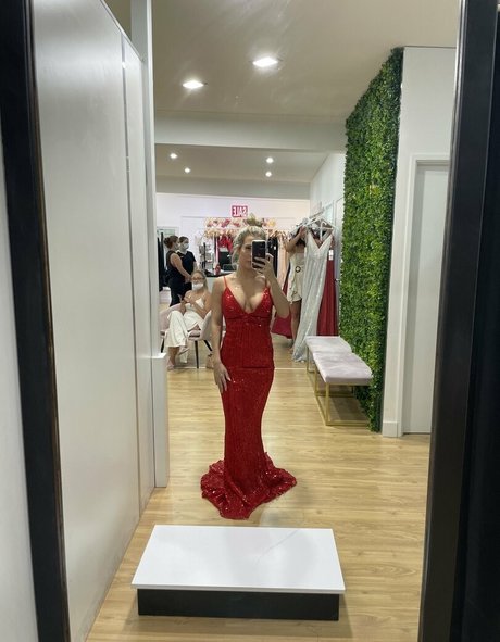 billiebeever かわいいポルノスター アーカイブ