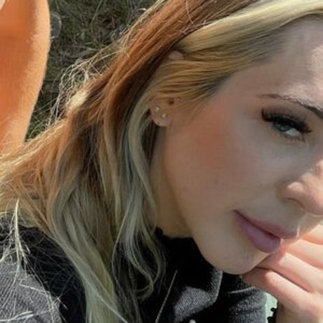 女神オンリーファン 美しい アーカイブ