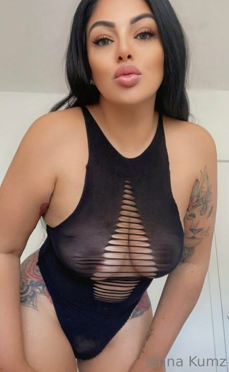 thickbaddie jenna ヌードモデル 写真