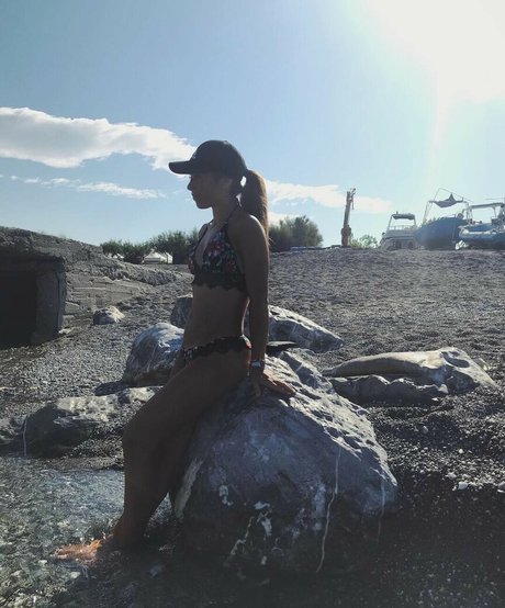 IlaMos ASMR ホットなスター 写真