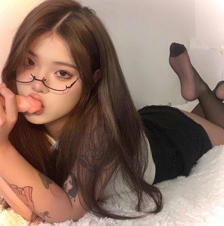 Yuzichucunqi ポルノスター 画像