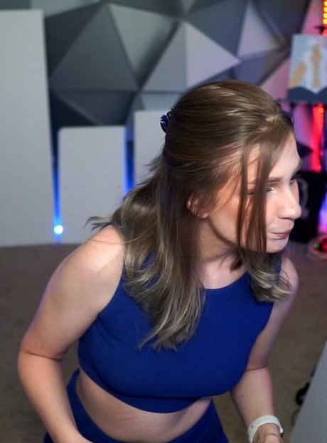 曲線美の黒檀OnlyFans xxx 写真