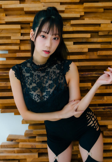 Hikaru Aoyama ホットモデル 写真